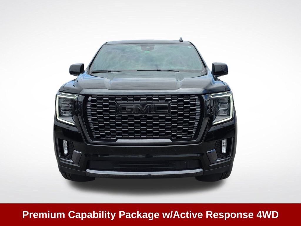 Used 2023 GMC Yukon Denali Ultimate AWD/4WD image 9