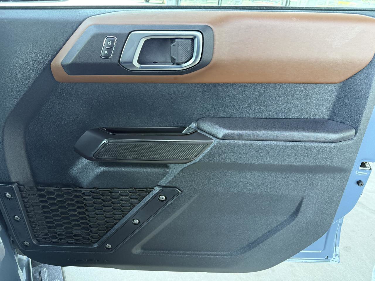 Used 2024 Ford Bronco Outer Banks image 36
