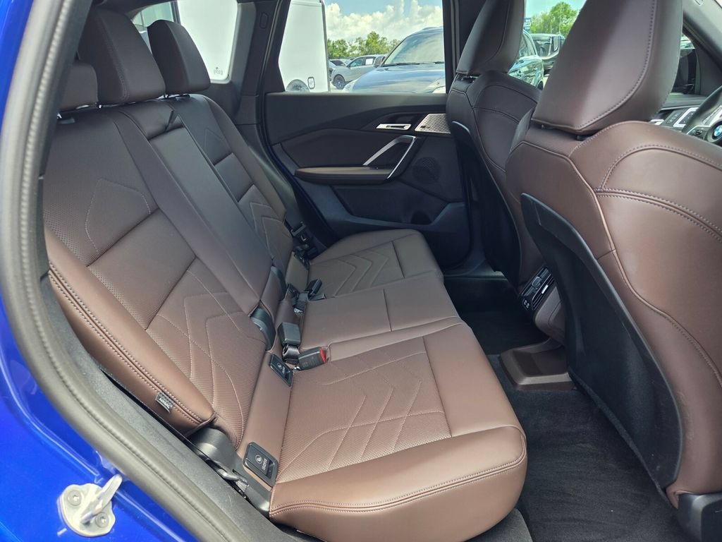 Used 2025 BMW X1 M35i AWD/4WD image 14