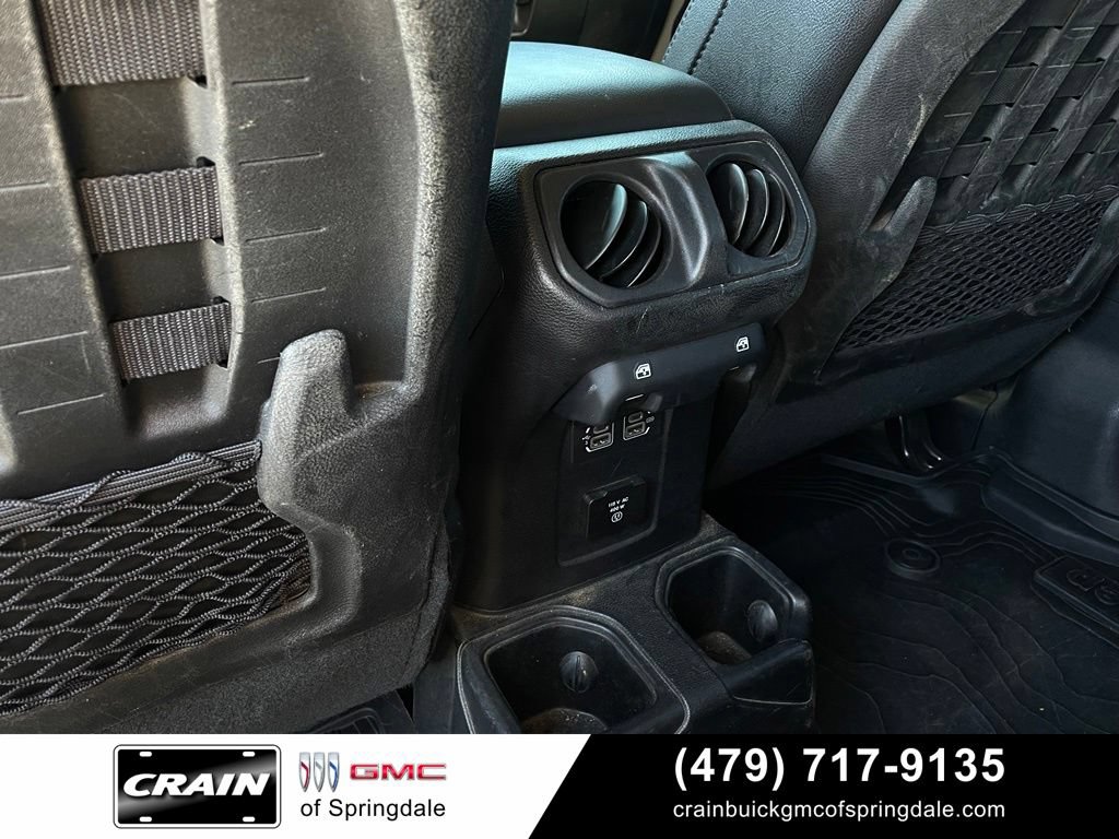 Used 2020 Jeep Gladiator Rubicon AWD/4WD image 26