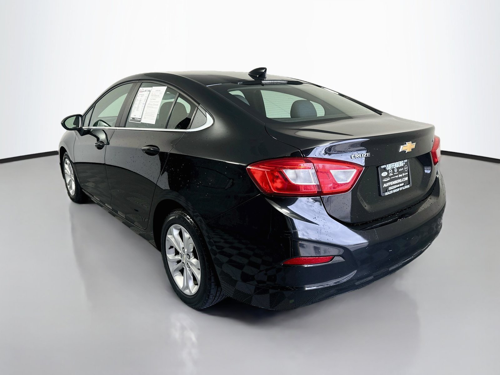 Used 2019 Chevrolet Cruze LT w/ LT Fleet Convenience Package FWD image 5