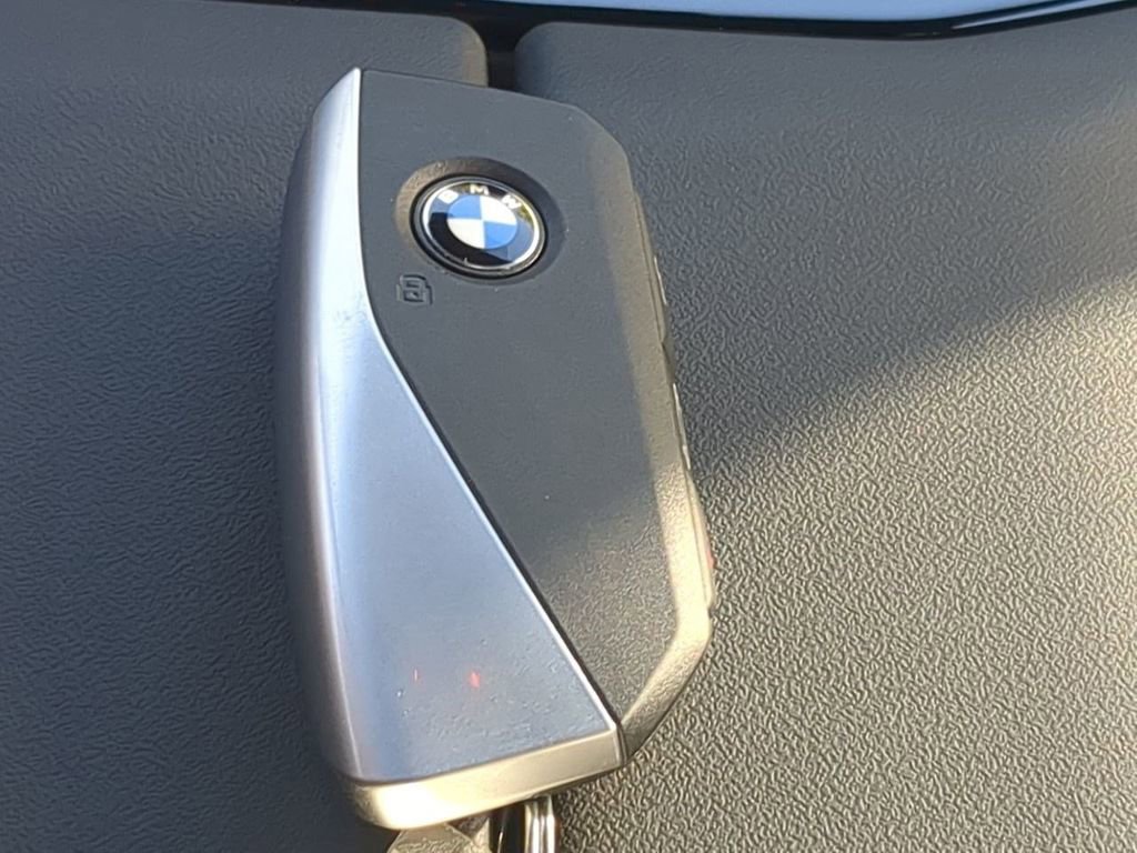 New 2026 BMW 530i xDrive w/ M Sport Package AWD/4WD image 29