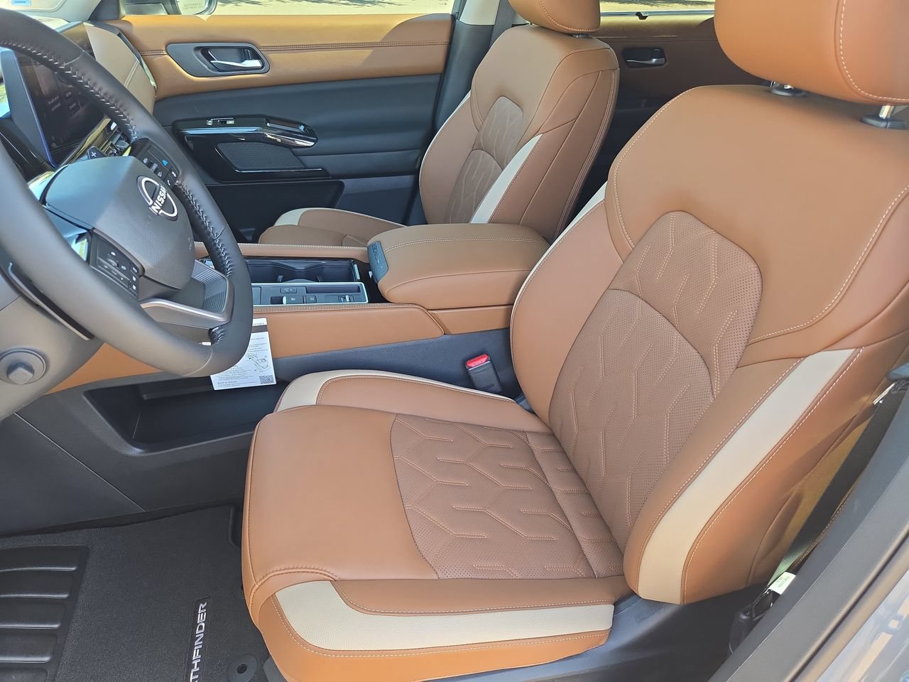 New 2026 Nissan Pathfinder Platinum w/ Cargo Package FWD image 17