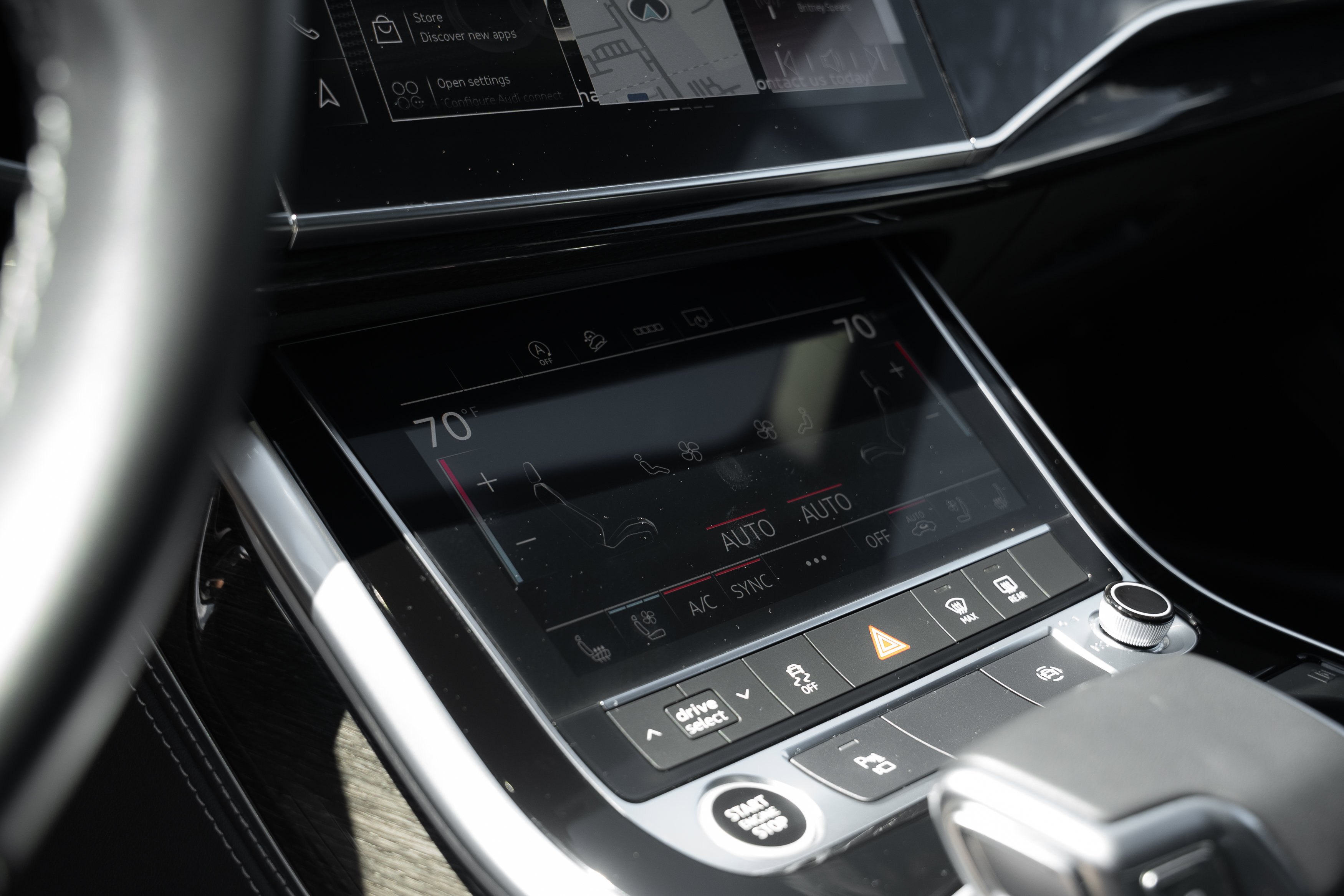 Certified 2025 Audi Q8 Premium Plus w/ Premium Plus Package AWD/4WD image 13