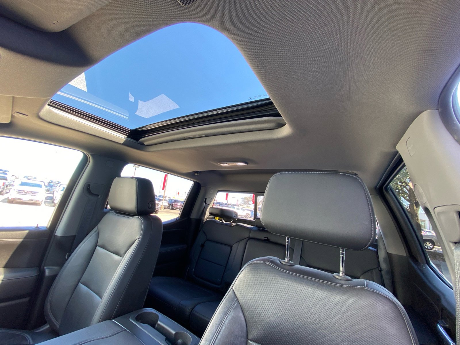 Used 2020 GMC Sierra 1500 SLT image 19