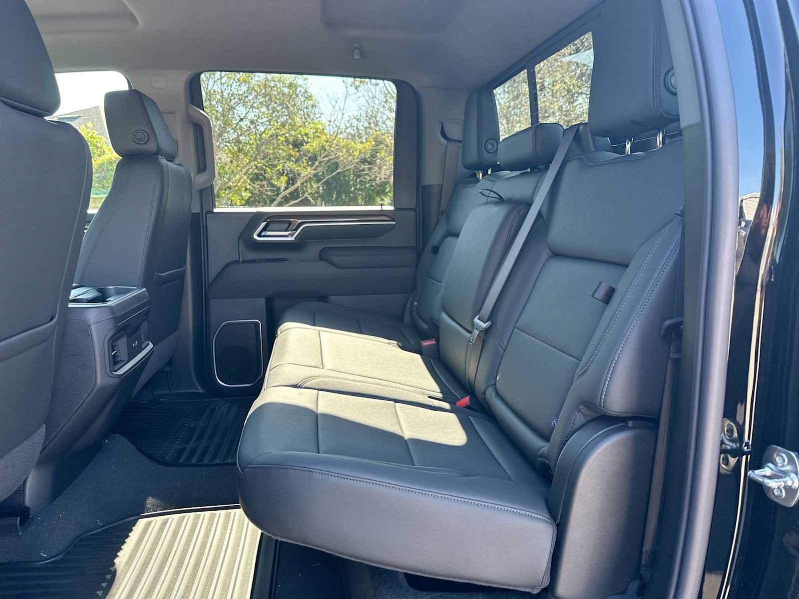 New 2026 Chevrolet Silverado 2500 LT w/ Trail Boss Package AWD/4WD image 17