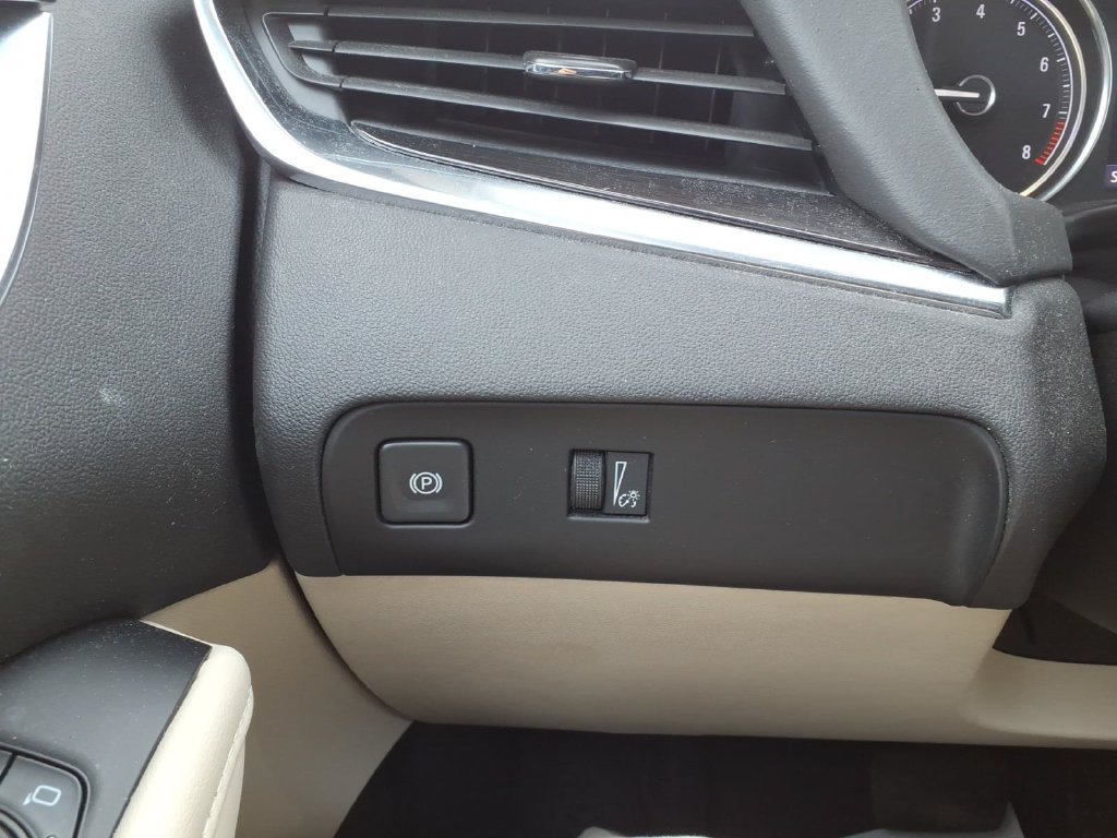 Certified 2023 Buick Enclave Essence AWD/4WD image 14