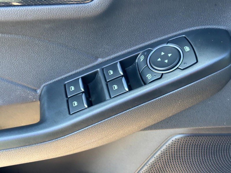 Used 2023 Ford Escape ST-Line w/ Tech Pack #1 AWD/4WD image 17