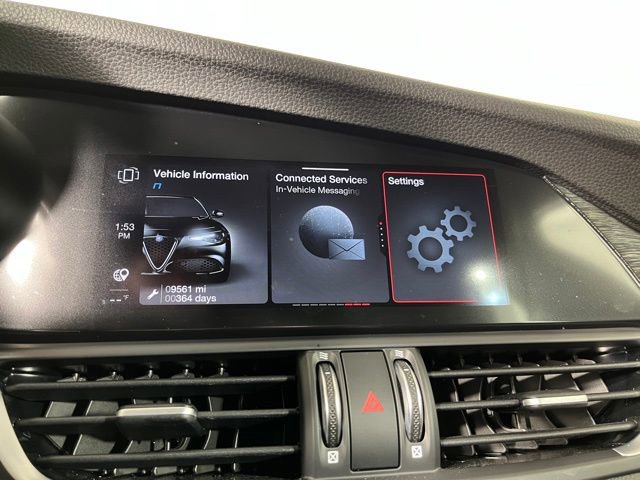 Used 2022 Alfa Romeo Giulia Sprint AWD/4WD image 29