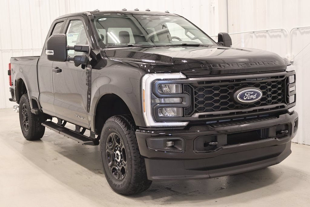 New 2026 Ford F350 XL w/ STX Appearance Package AWD/4WD image 2