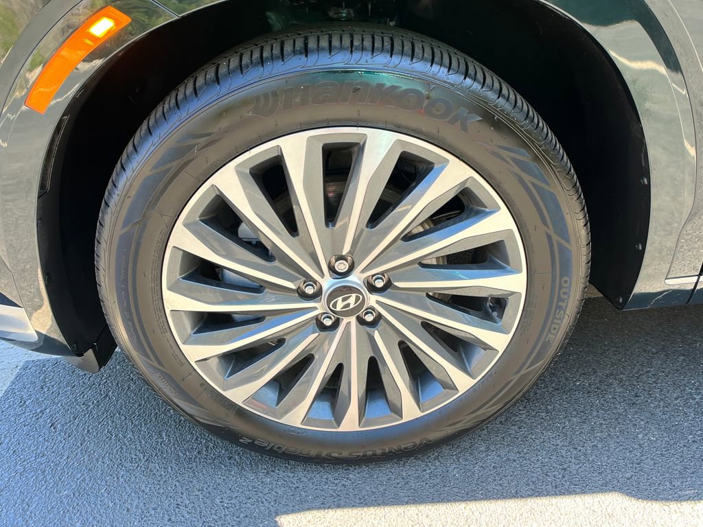 Used 2025 Hyundai Palisade Calligraphy image 26