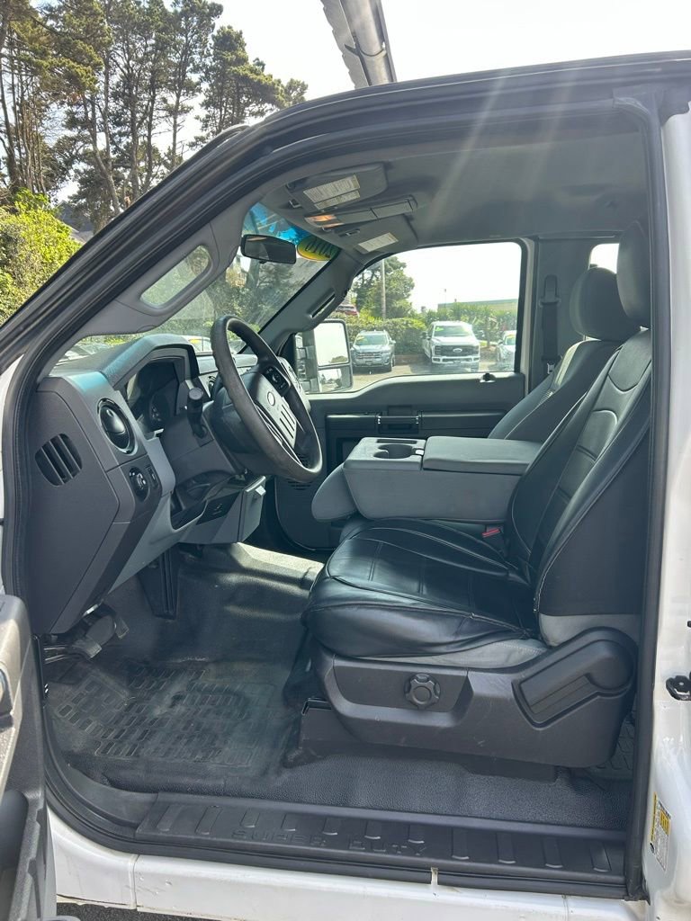 Used 2016 Ford F250 XL w/ XL Appearance Package AWD/4WD image 14