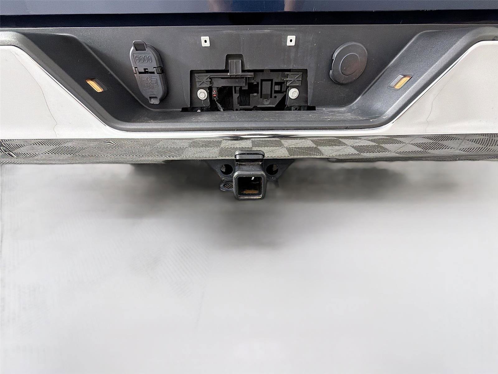 Used 2023 GMC Sierra 1500 SLT w/ SLT Premium Package image 34