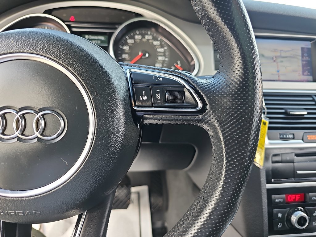 Used 2014 Audi Q7 3.0T S line Prestige w/ Technology Package AWD/4WD image 27