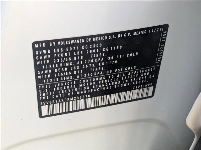 Used 2024 Volkswagen Tiguan Wolfsburg Edition image 25