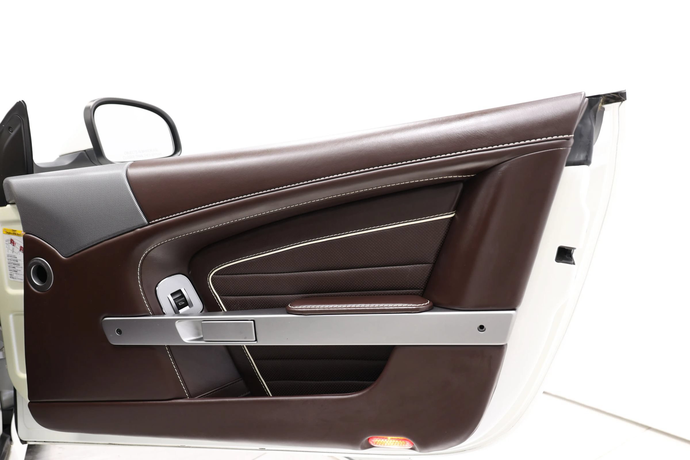 Used 2016 Aston Martin DB9 GT RWD image 61