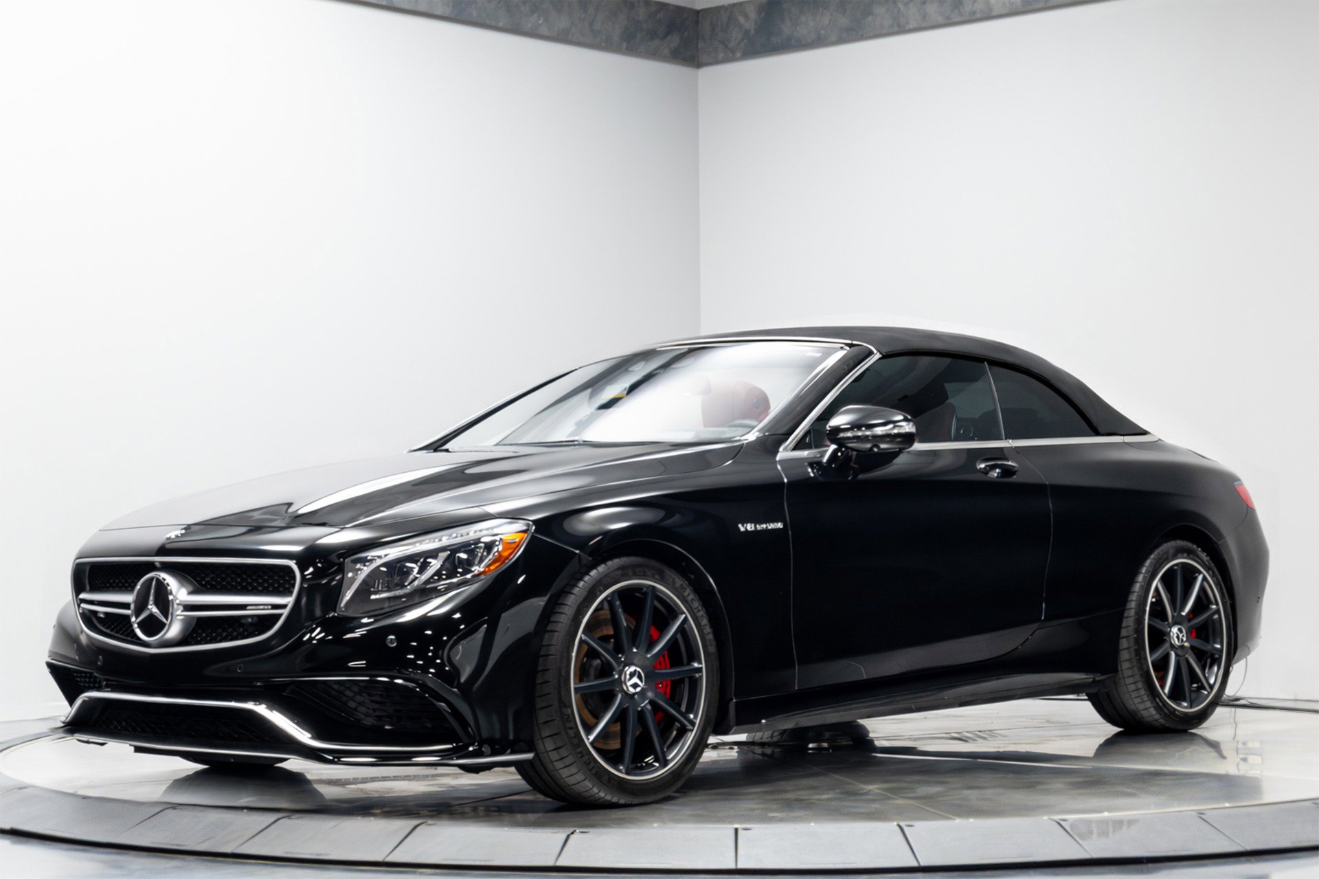 Used 2017 Mercedes-Benz S 63 AMG 4MATIC Cabriolet image 4