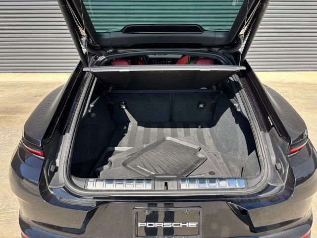 Certified 2025 Porsche Panamera 4 image 25