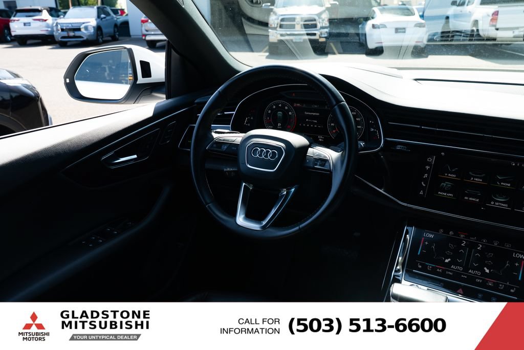 Used 2019 Audi Q8 Prestige AWD/4WD image 10