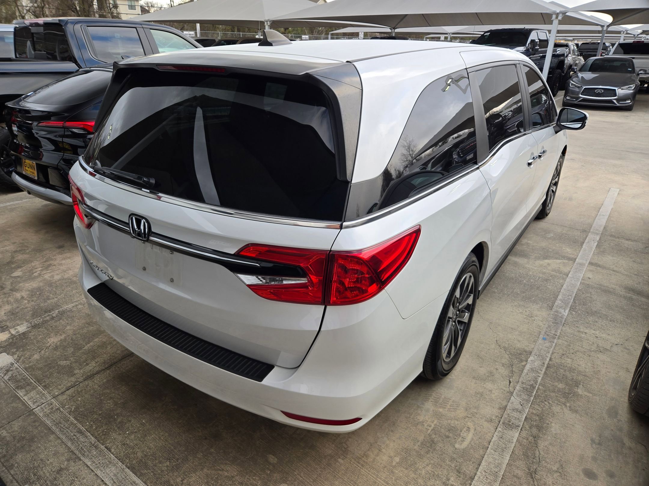 Used 2021 Honda Odyssey EX-L image 4