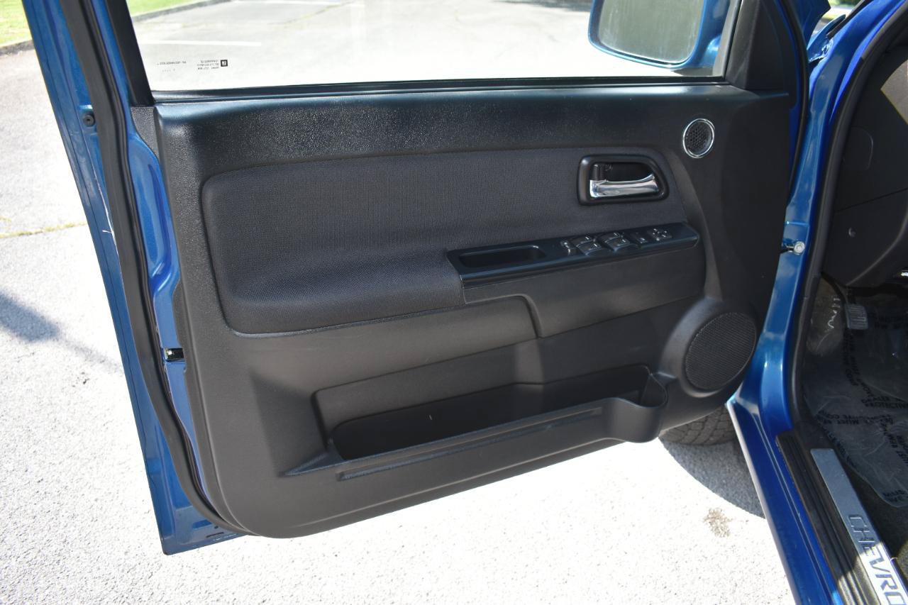 Used 2012 Chevrolet Colorado LT AWD/4WD image 16