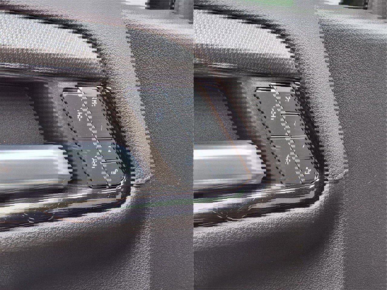 Used 2023 GMC Sierra 1500 AT4 w/ AT4 Premium Package image 14