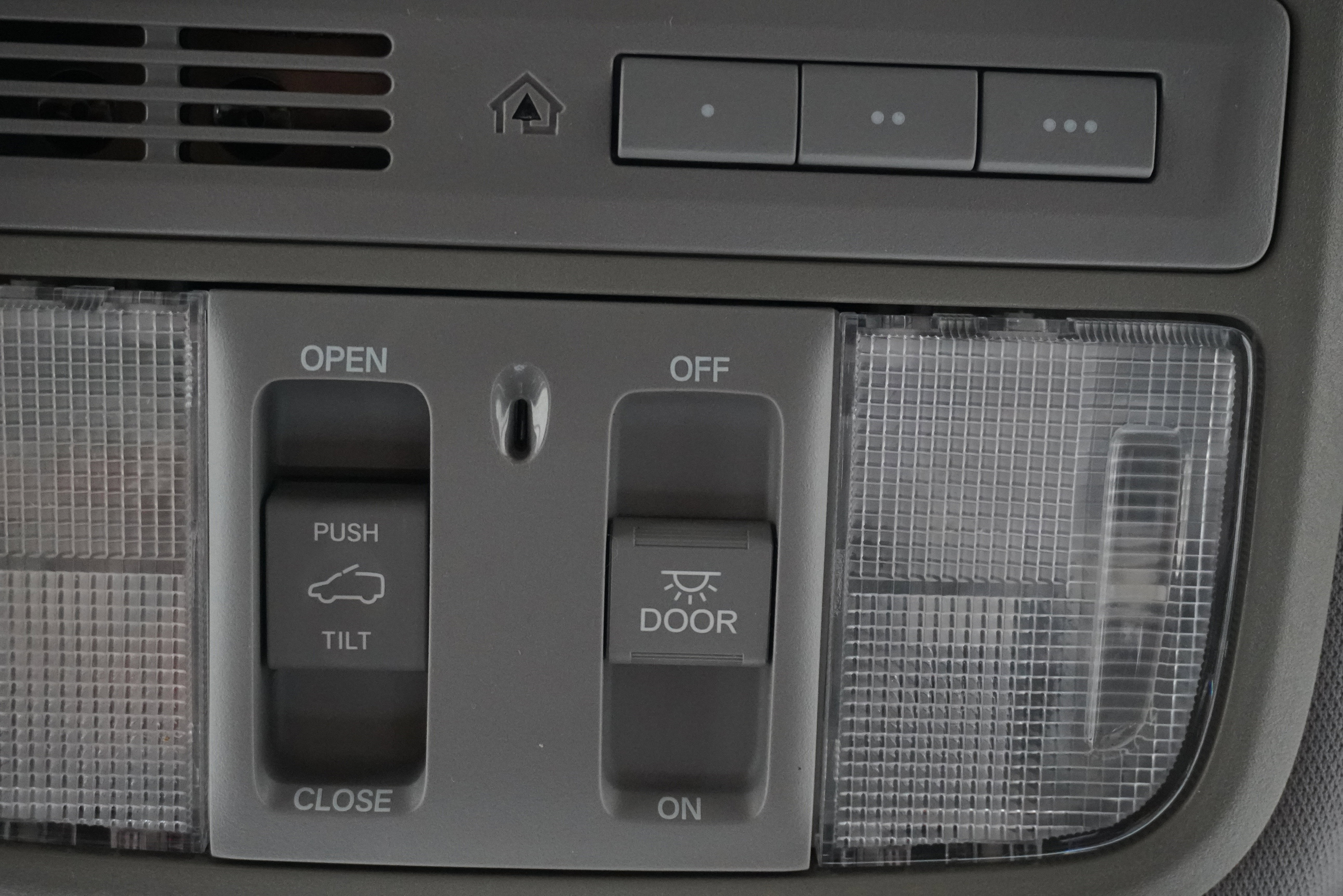 Used 2019 Honda CR-V Touring image 24