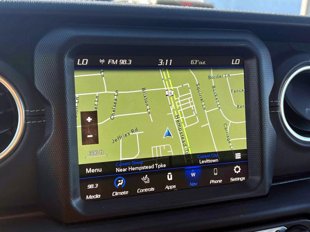 Certified 2023 Jeep Wrangler Unlimited Sahara w/ Cold Weather Group image 31