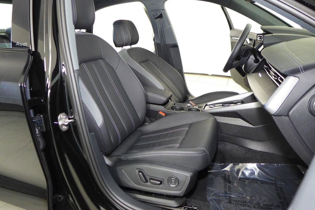 Used 2025 Audi A3 2.0T Premium w/ Black Optic Package image 19