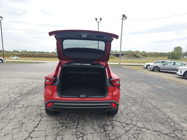 New 2026 Chevrolet Trax RS w/ Driver Confidence Package image 9
