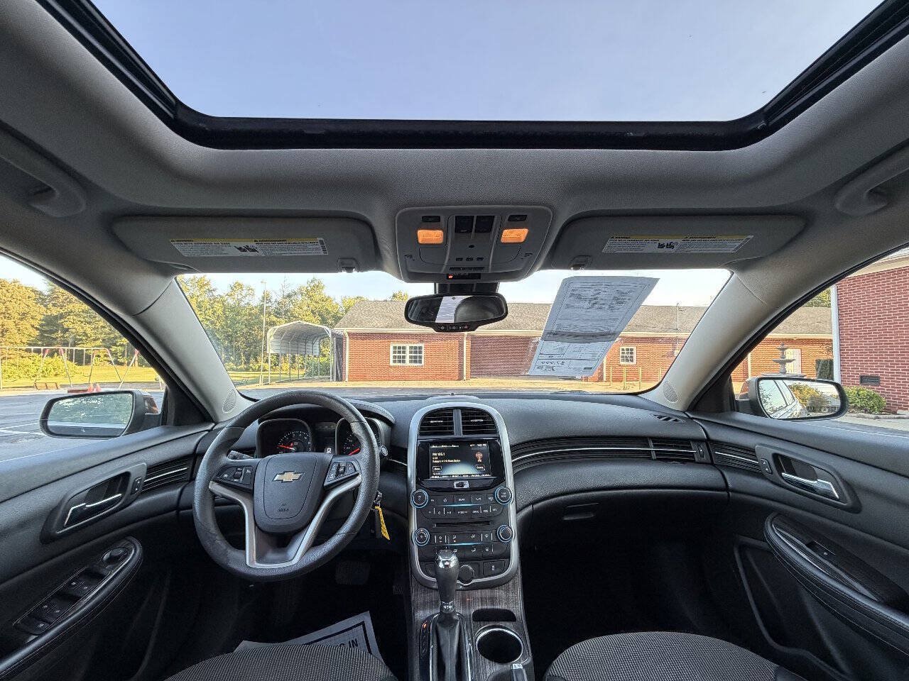 Used 2015 Chevrolet Malibu LT w/ Power Convenience Package FWD image 15