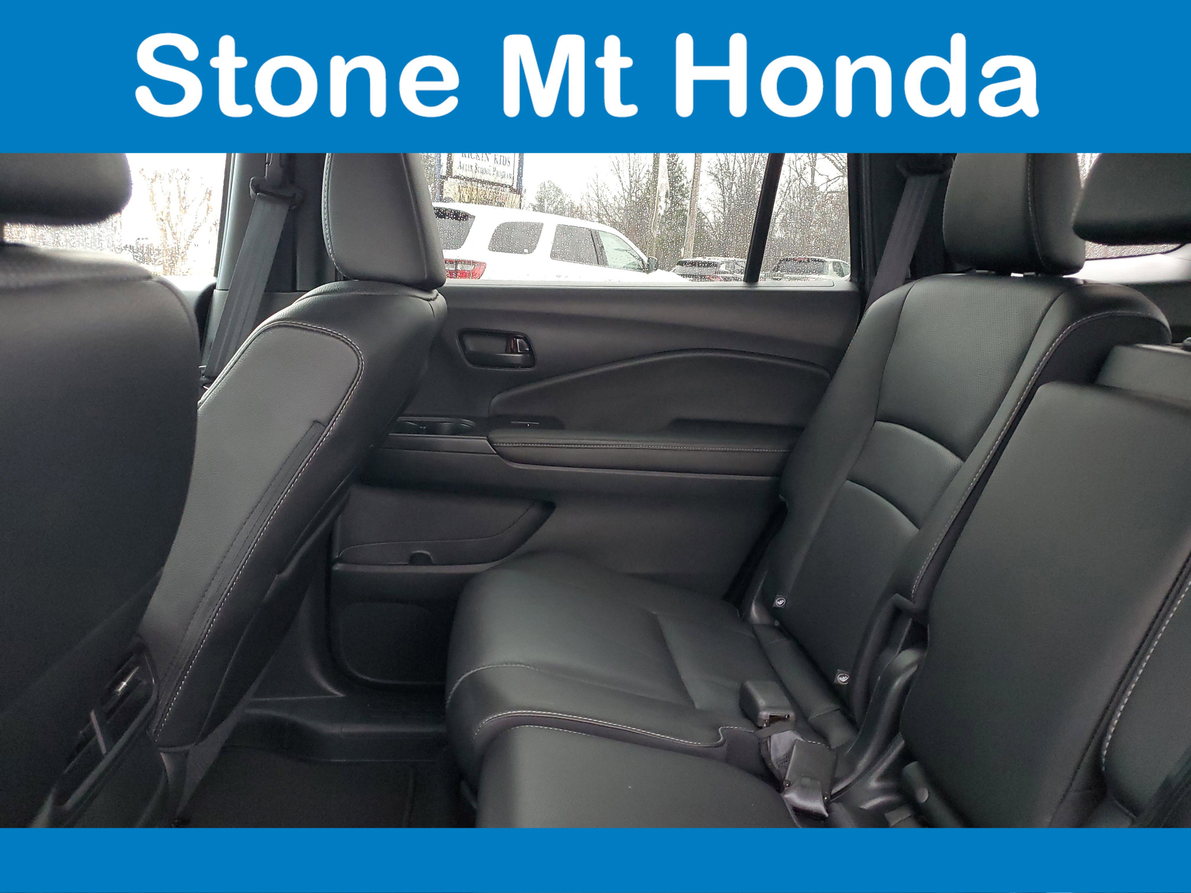 Used 2024 Honda Passport EX-L image 12