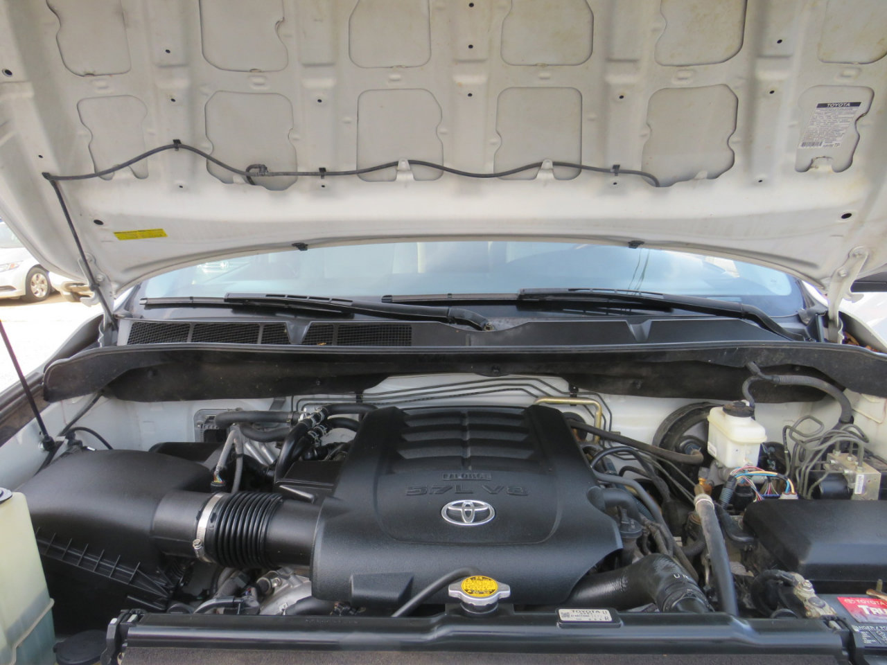 Used 2015 Toyota Sequoia Platinum image 36