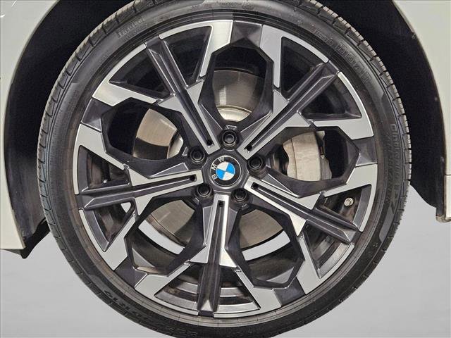 Certified 2025 BMW 330i Sedan w/ Convenience Package image 25
