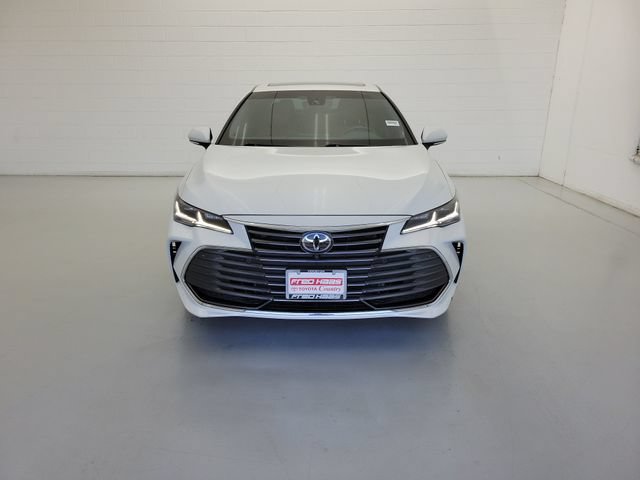 Used 2021 Toyota Avalon Limited w/ Advanced Safety Package FWD image 3