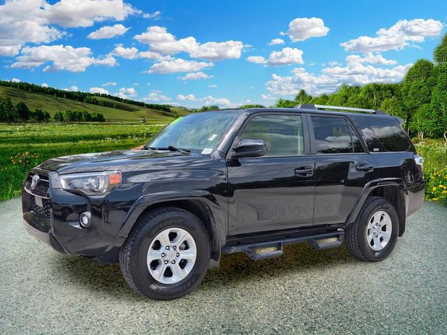 Used 2022 Toyota 4Runner SR5 RWD image 2