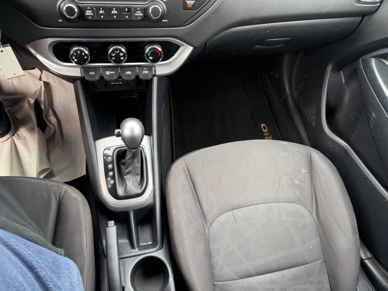 Used 2015 Kia Rio LX w/ Power Package image 15