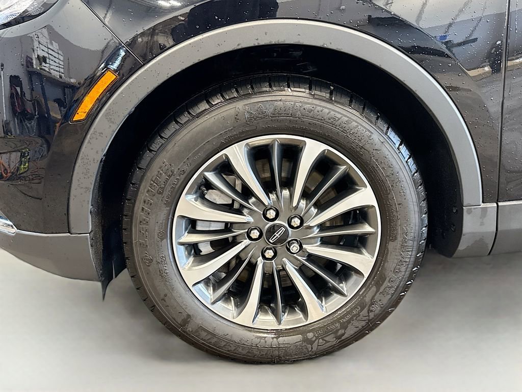Used 2023 Lincoln Nautilus AWD w/ Premium Package image 23