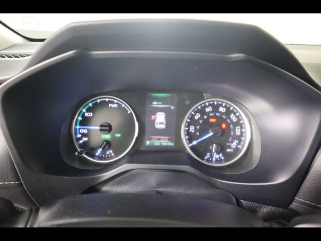 Used 2021 Toyota RAV4 XLE w/ Convenience Package AWD/4WD image 25