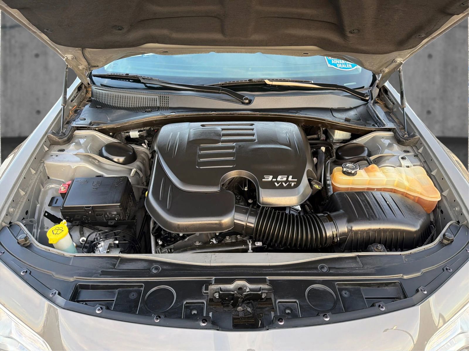 Used 2018 Chrysler 300 Touring L image 11