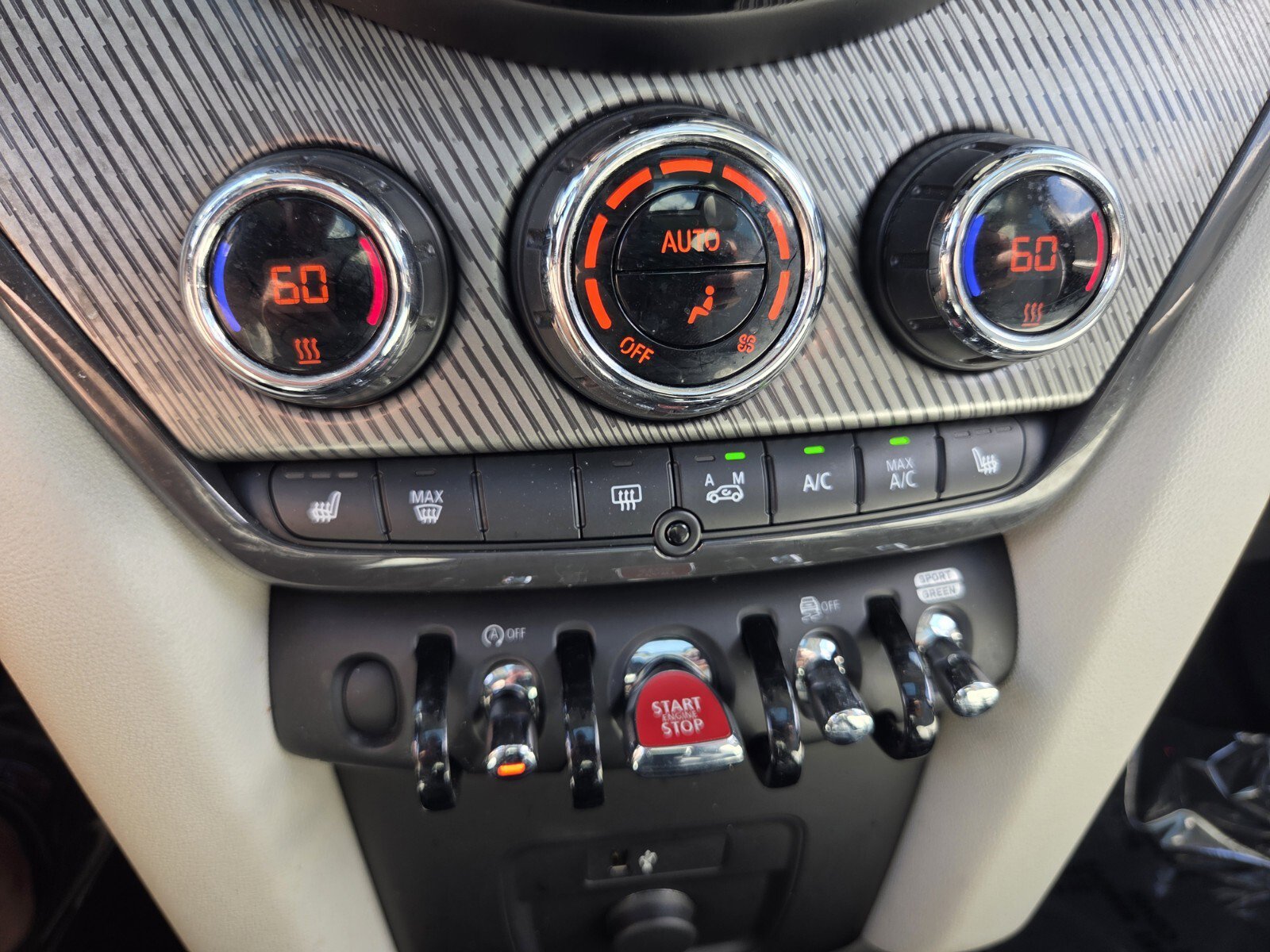 Certified 2024 MINI Cooper Countryman S w/ Signature Upholstery Package FWD image 26