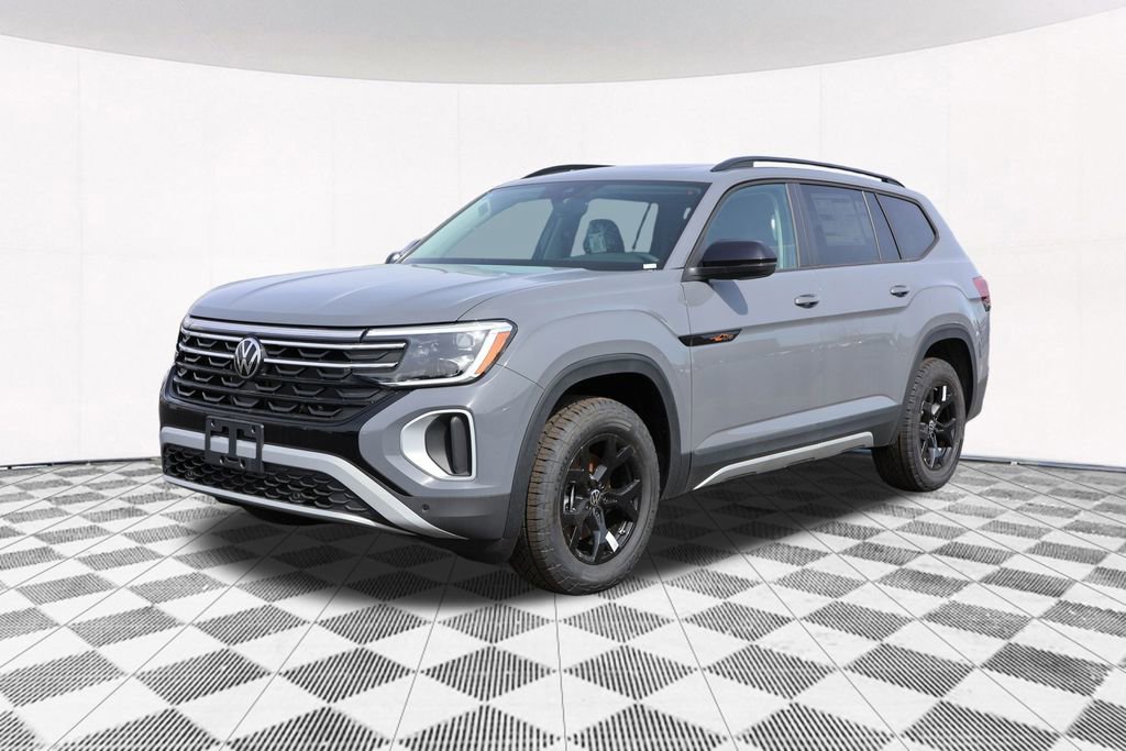 New 2025 Volkswagen Atlas Peak Edition SE image 19