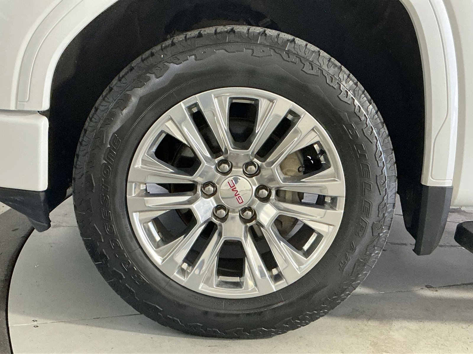 Used 2021 GMC Sierra 1500 Denali w/ Denali Illumination Package AWD/4WD image 13