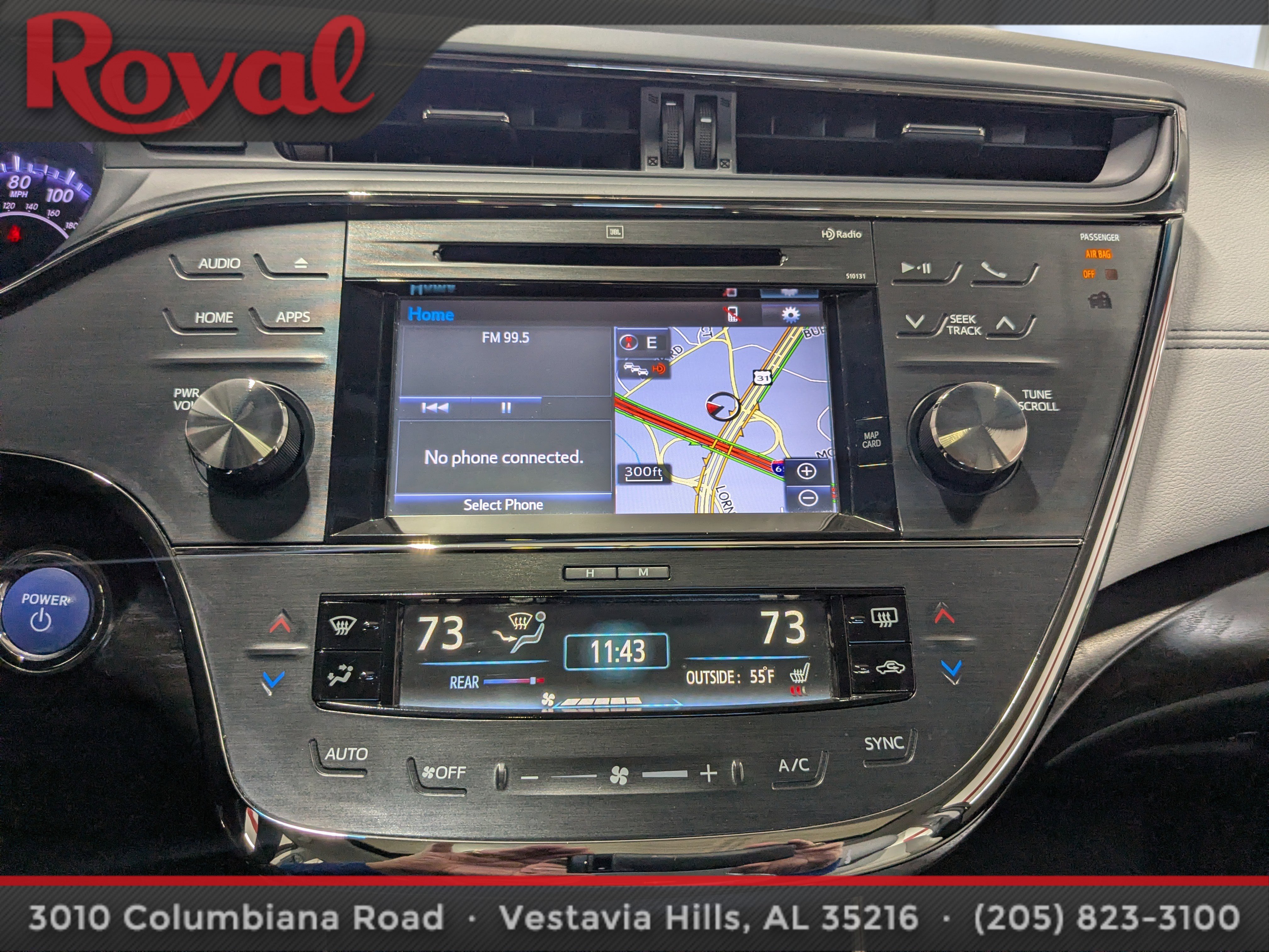 Used 2016 Toyota Avalon Limited image 19