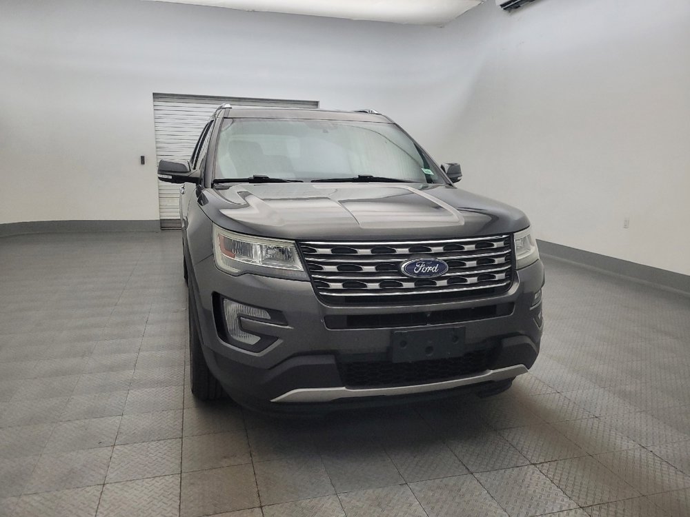 Used 2017 Ford Explorer Limited image 14