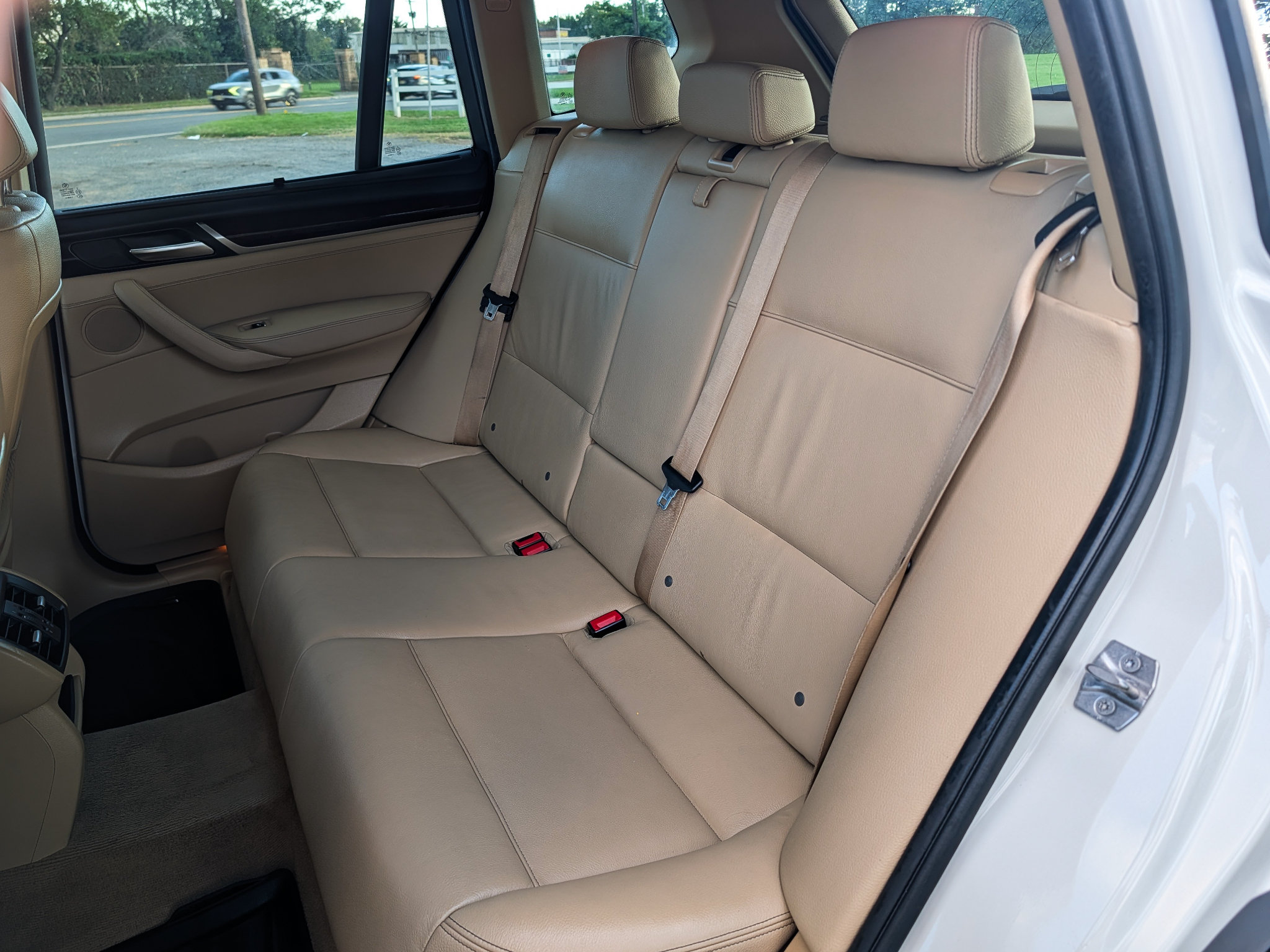 Used 2016 BMW X3 xDrive28i AWD/4WD image 18