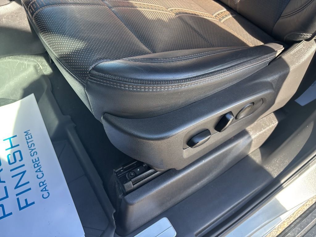 Used 2025 Chevrolet Silverado 1500 High Country image 27