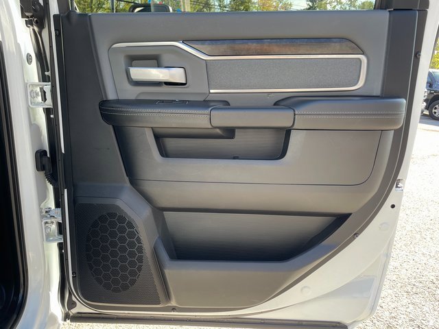 Used 2023 RAM 2500 Big Horn w/ Level 1 Equipment Group image 13