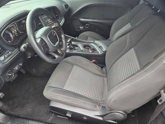 Used 2022 Dodge Challenger SXT w/ Blacktop Package image 10