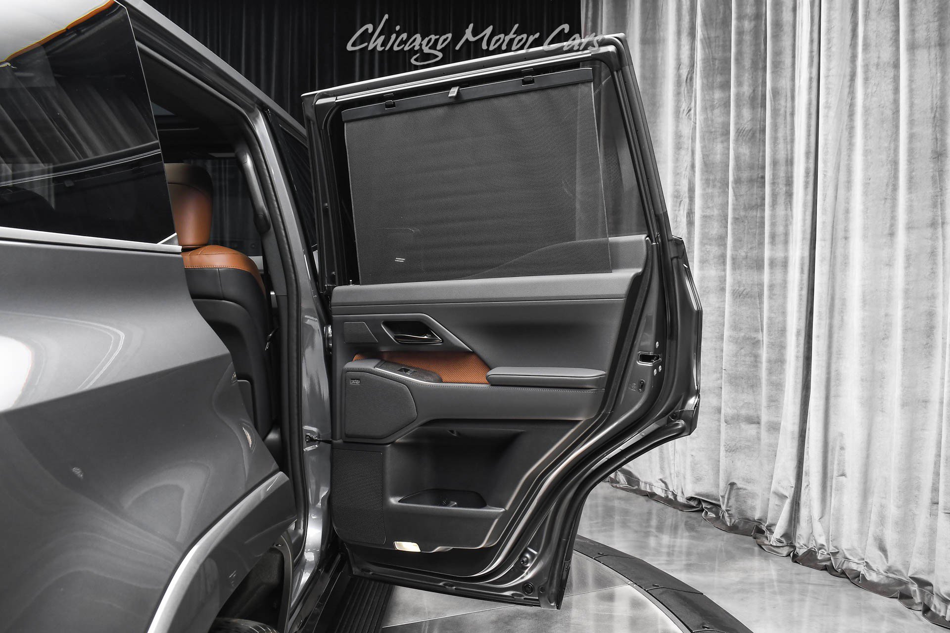 Used 2025 Lexus GX 550 w/ Cold Area Package AWD/4WD image 39